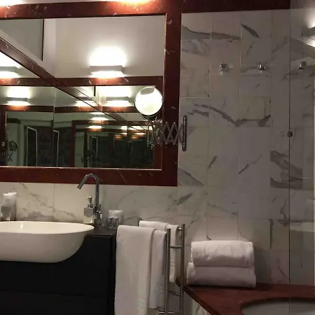 Spanish Steps Retreat Apartment